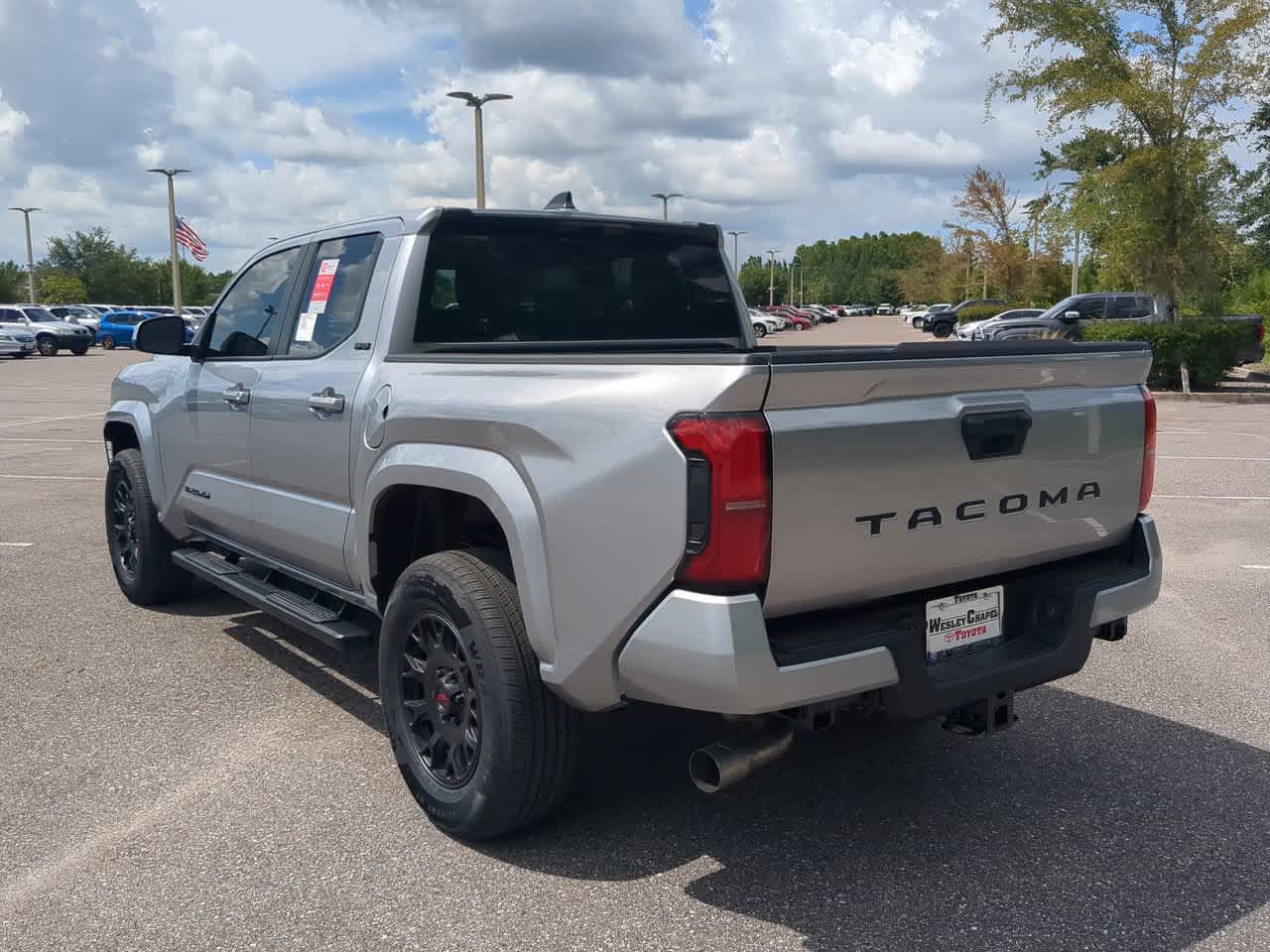 Thumbnail: 2025 Toyota Tacoma - 4