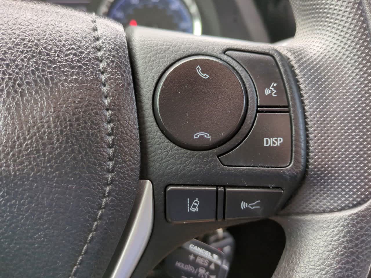 Thumbnail: 2018 Toyota Corolla - 23