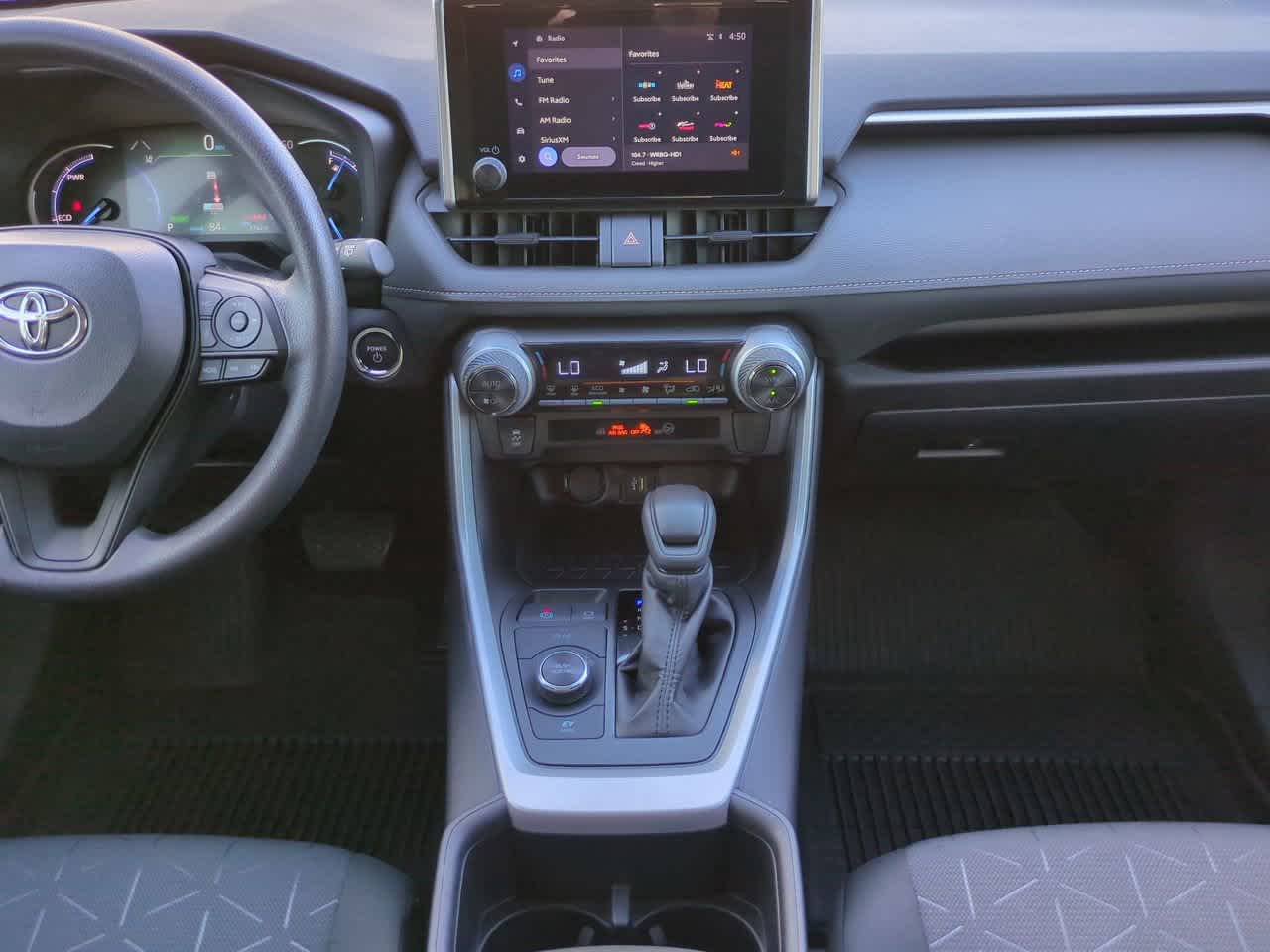 Thumbnail: 2025 Toyota RAV4 - 18