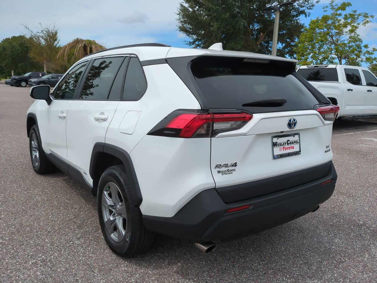 Thumbnail: 2022 Toyota RAV4 - 4