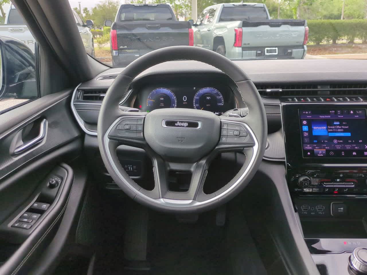Thumbnail: 2025 Jeep Grand Cherokee - 15