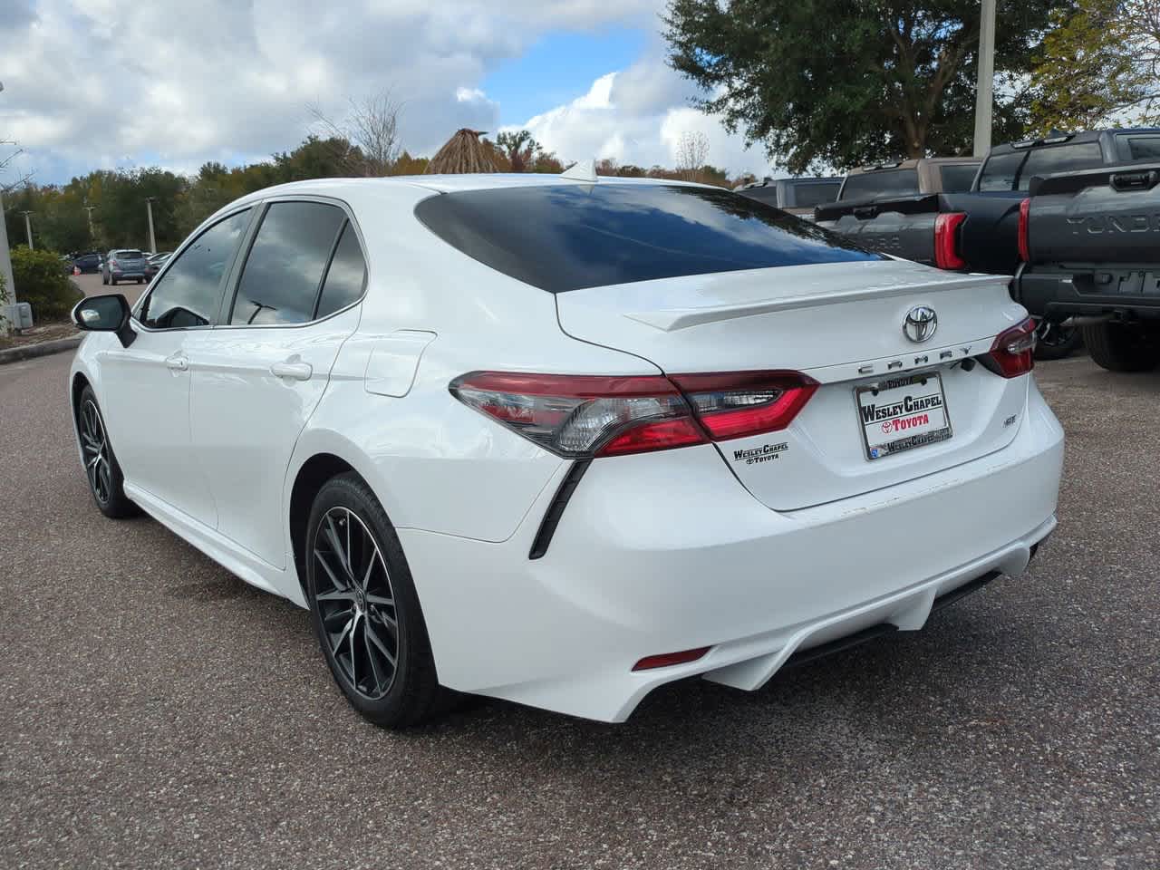 Thumbnail: 2022 Toyota Camry - 4