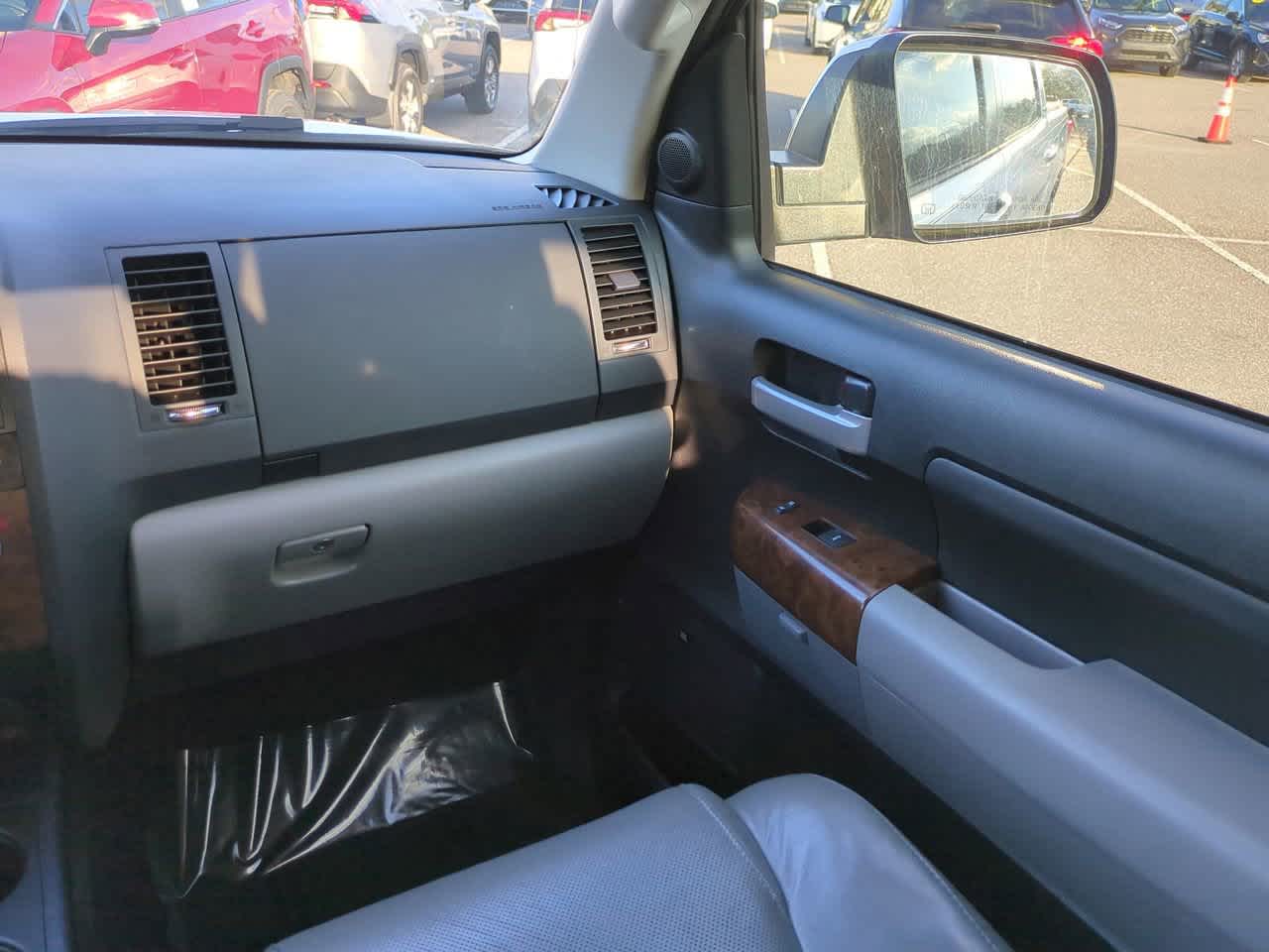 Thumbnail: 2013 Toyota Tundra - 15