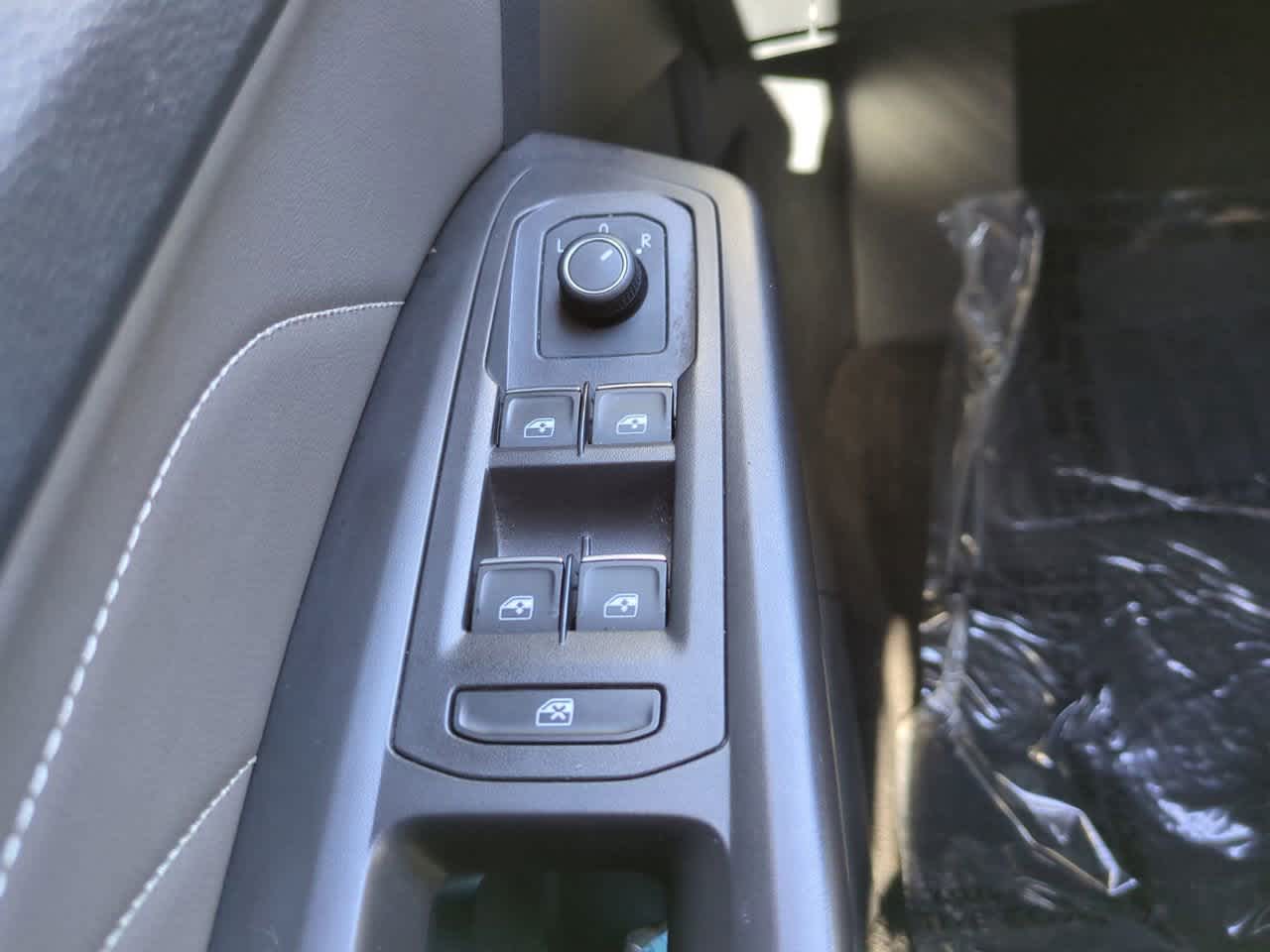 Thumbnail: 2022 Volkswagen Atlas - 23