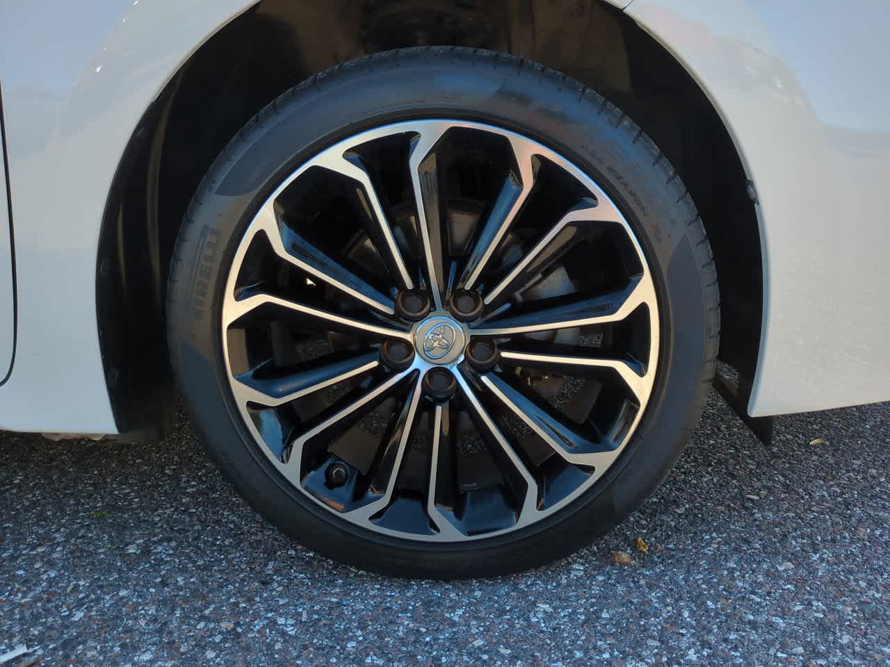 Thumbnail: 2016 Toyota Corolla - 10