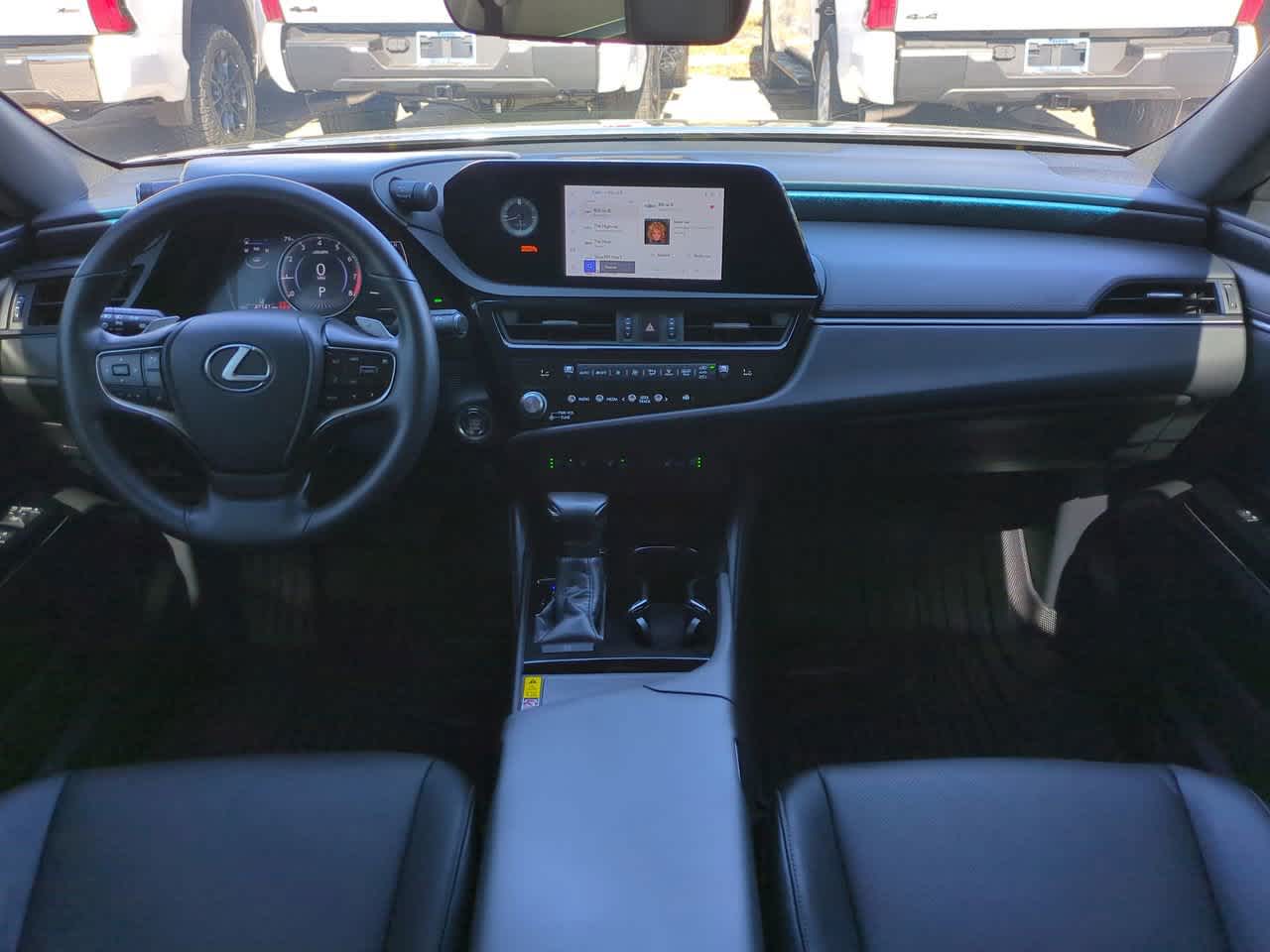 Thumbnail: 2024 Lexus ES - 14