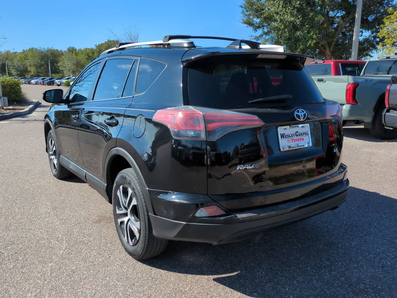 Thumbnail: 2016 Toyota RAV4 - 4