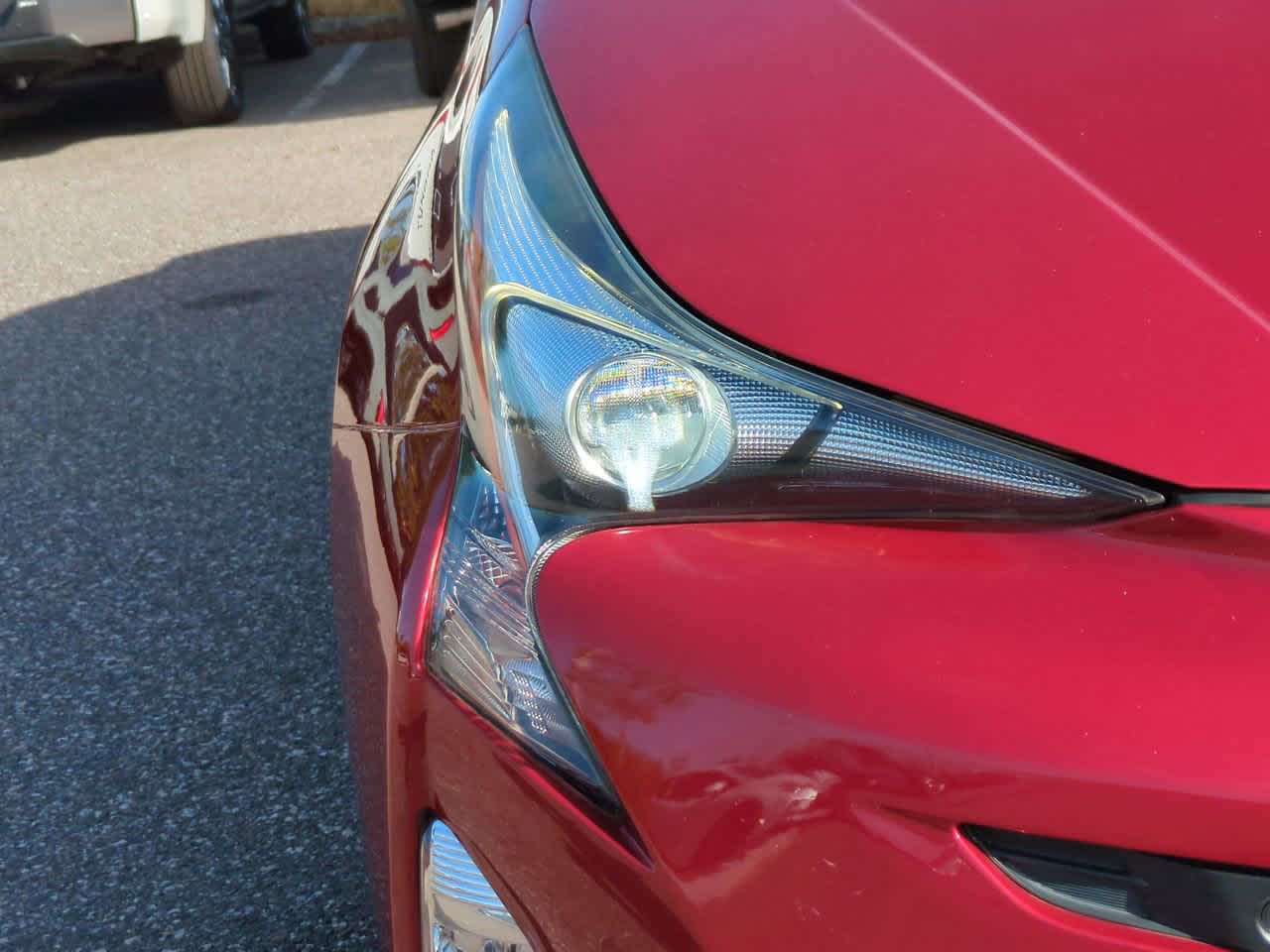 Thumbnail: 2018 Toyota Prius - 10