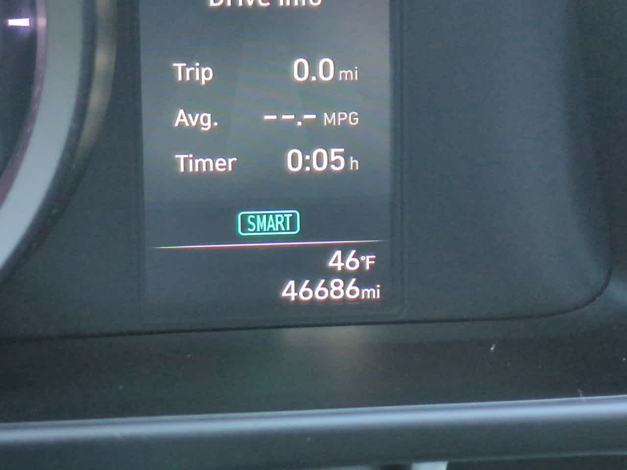 Thumbnail: 2023 Hyundai Elantra - 24