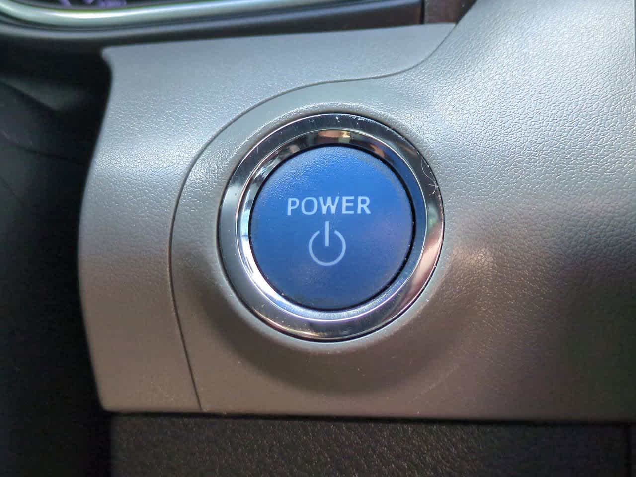 Thumbnail: 2021 Toyota Avalon - 26