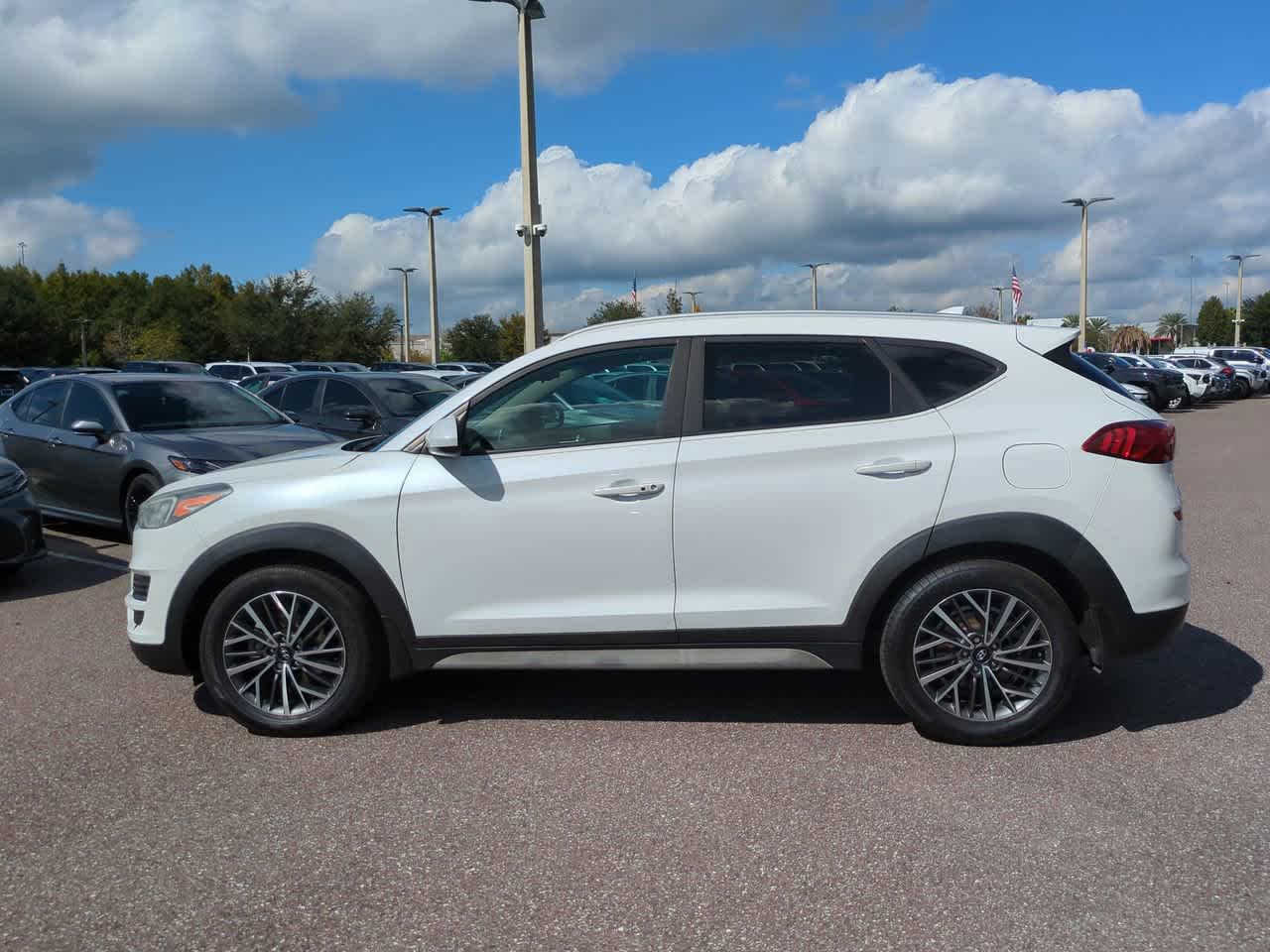 Thumbnail: 2019 Hyundai Tucson - 3