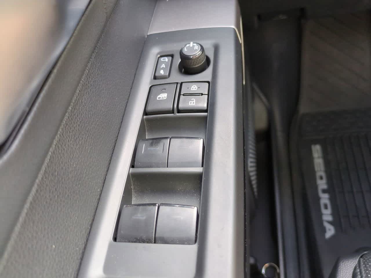 Thumbnail: 2023 Toyota Sequoia - 24