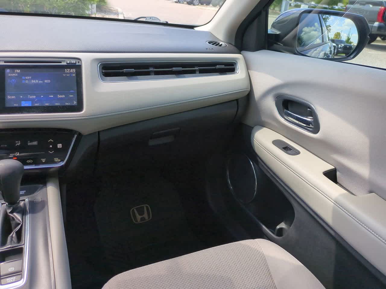 Thumbnail: 2017 Honda HR-V - 16