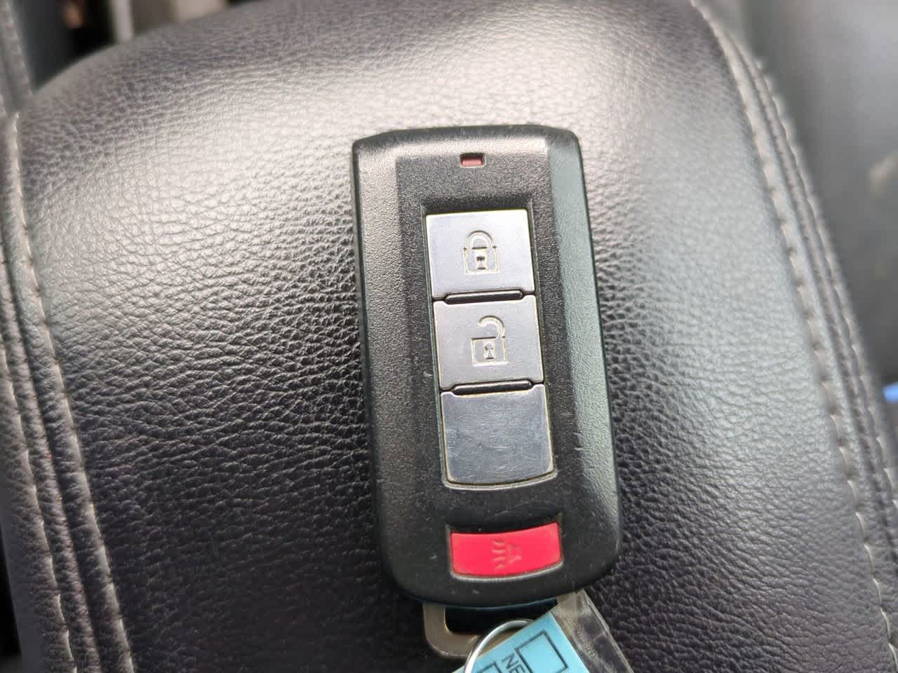 Thumbnail: 2015 Mitsubishi Outlander Sport - 26