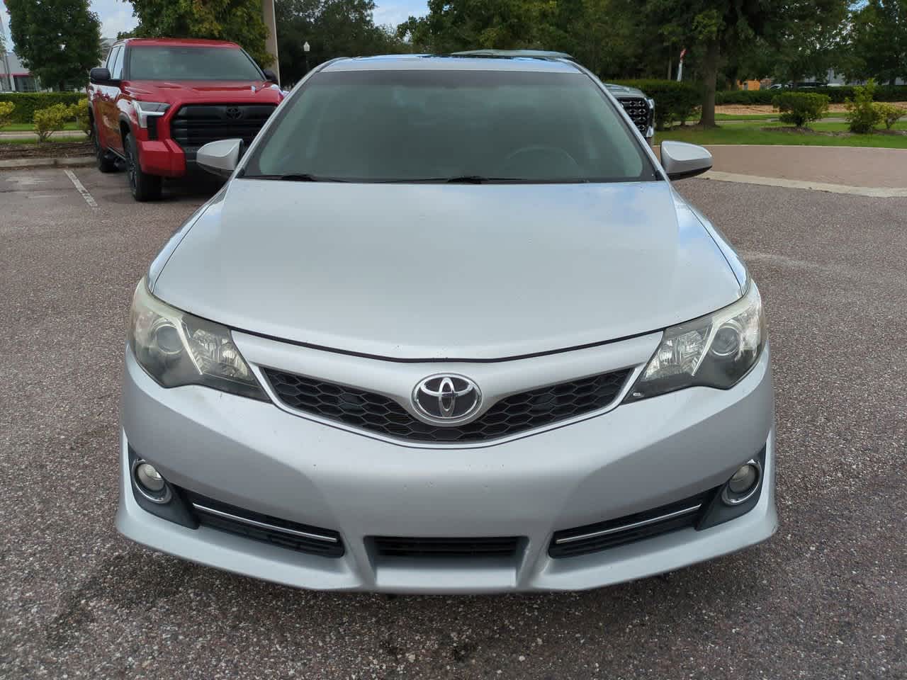 Thumbnail: 2014 Toyota Camry - 9