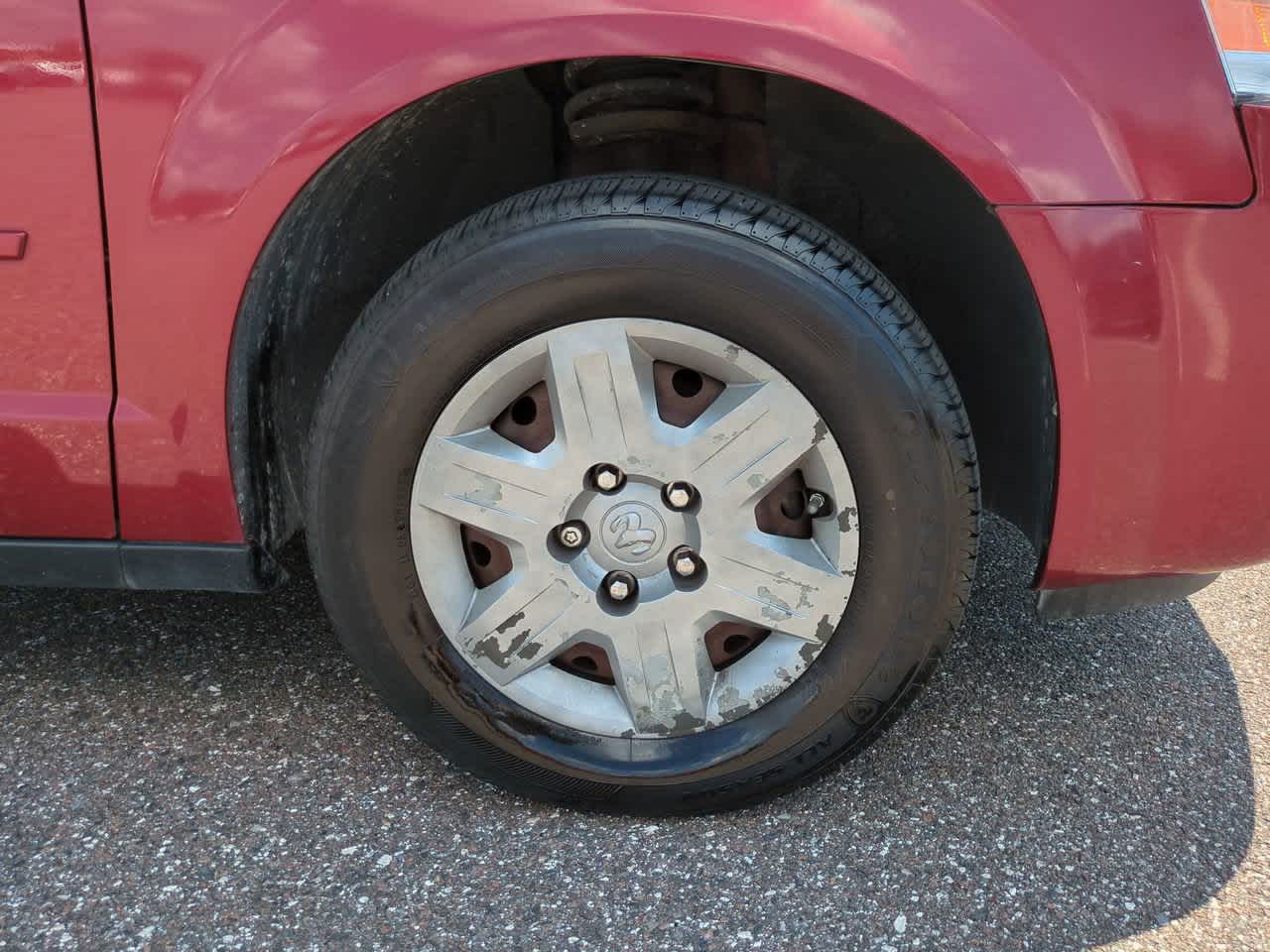 Thumbnail: 2010 Dodge Grand Caravan - 11
