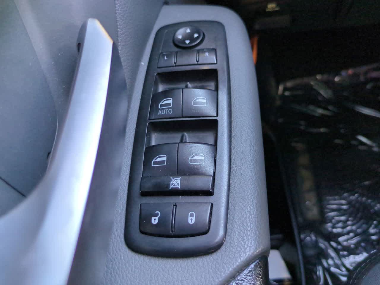 Thumbnail: 2020 RAM 1500 - 21
