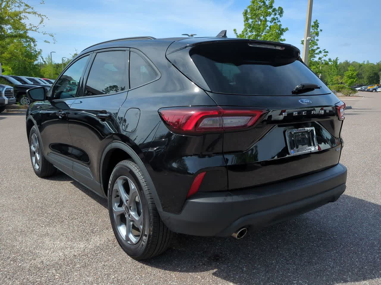 Thumbnail: 2025 Ford Escape - 4