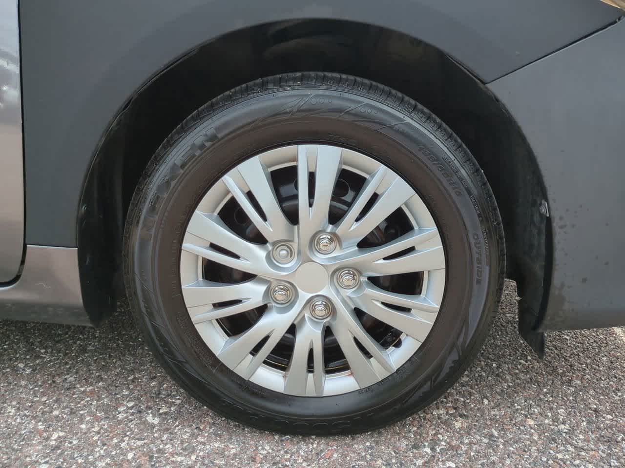 Thumbnail: 2012 Toyota Corolla - 11