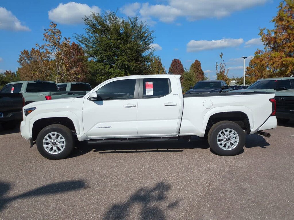 New 2025 Toyota Tacoma SR5 Truck Double Cab