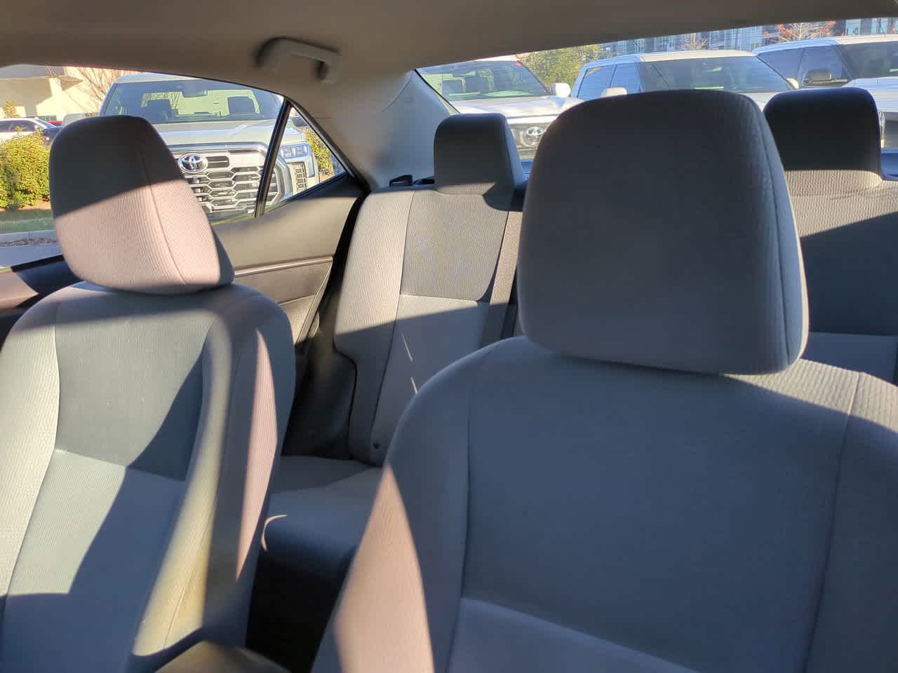 Thumbnail: 2015 Toyota Corolla - 7