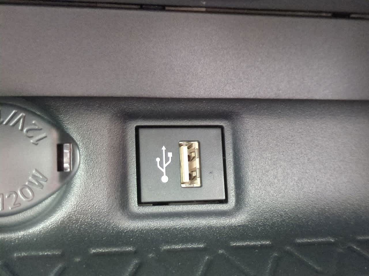 Thumbnail: 2025 Toyota RAV4 - 20