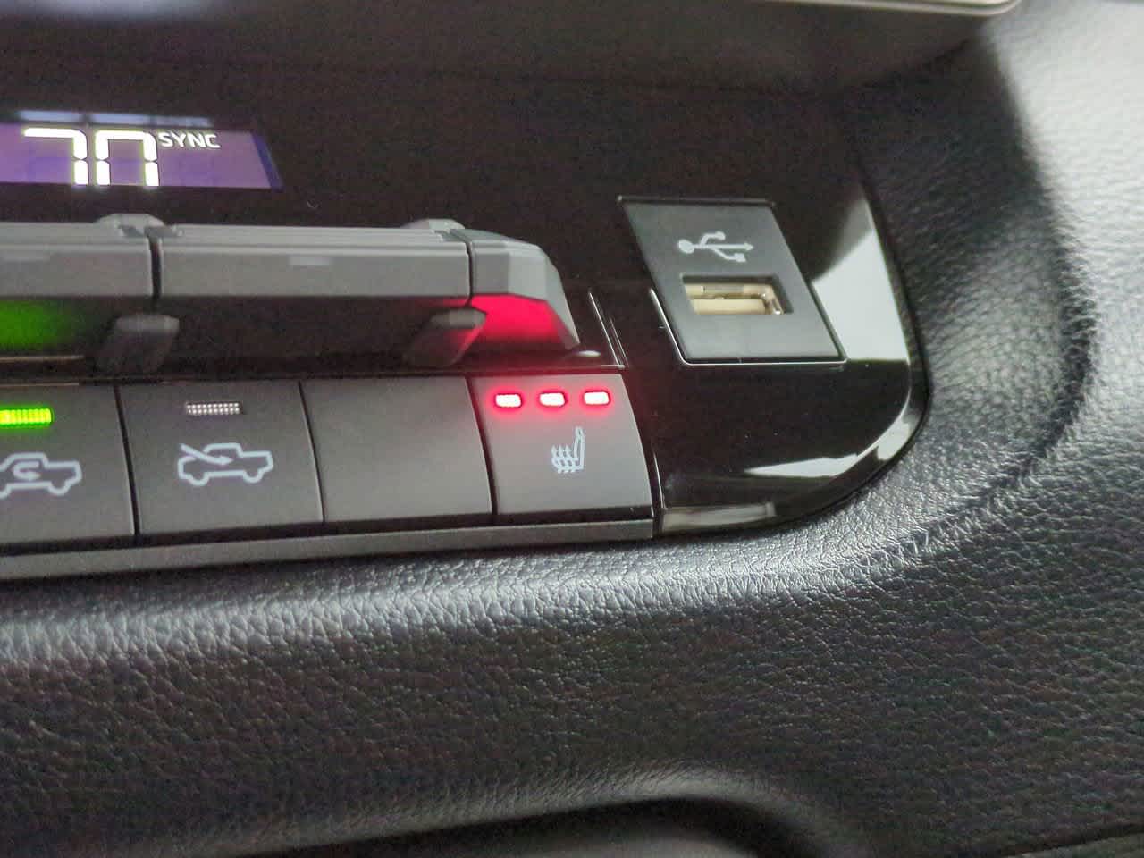 Thumbnail: 2025 Toyota Tundra - 21