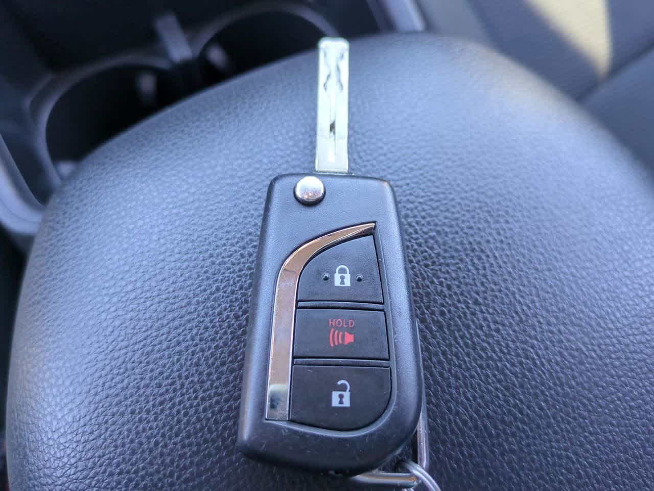 Thumbnail: 2025 Toyota RAV4 - 25