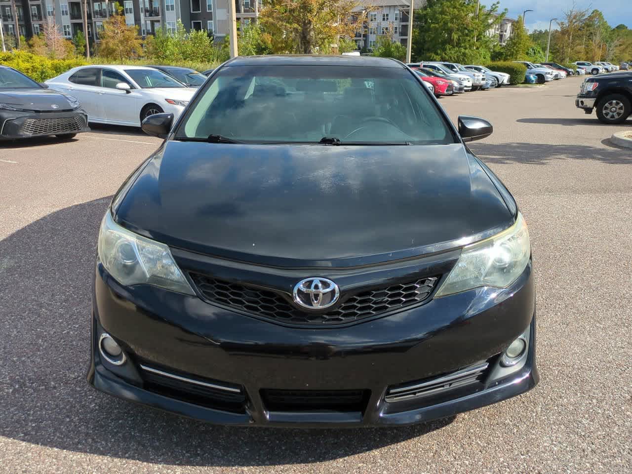 Thumbnail: 2013 Toyota Camry - 9