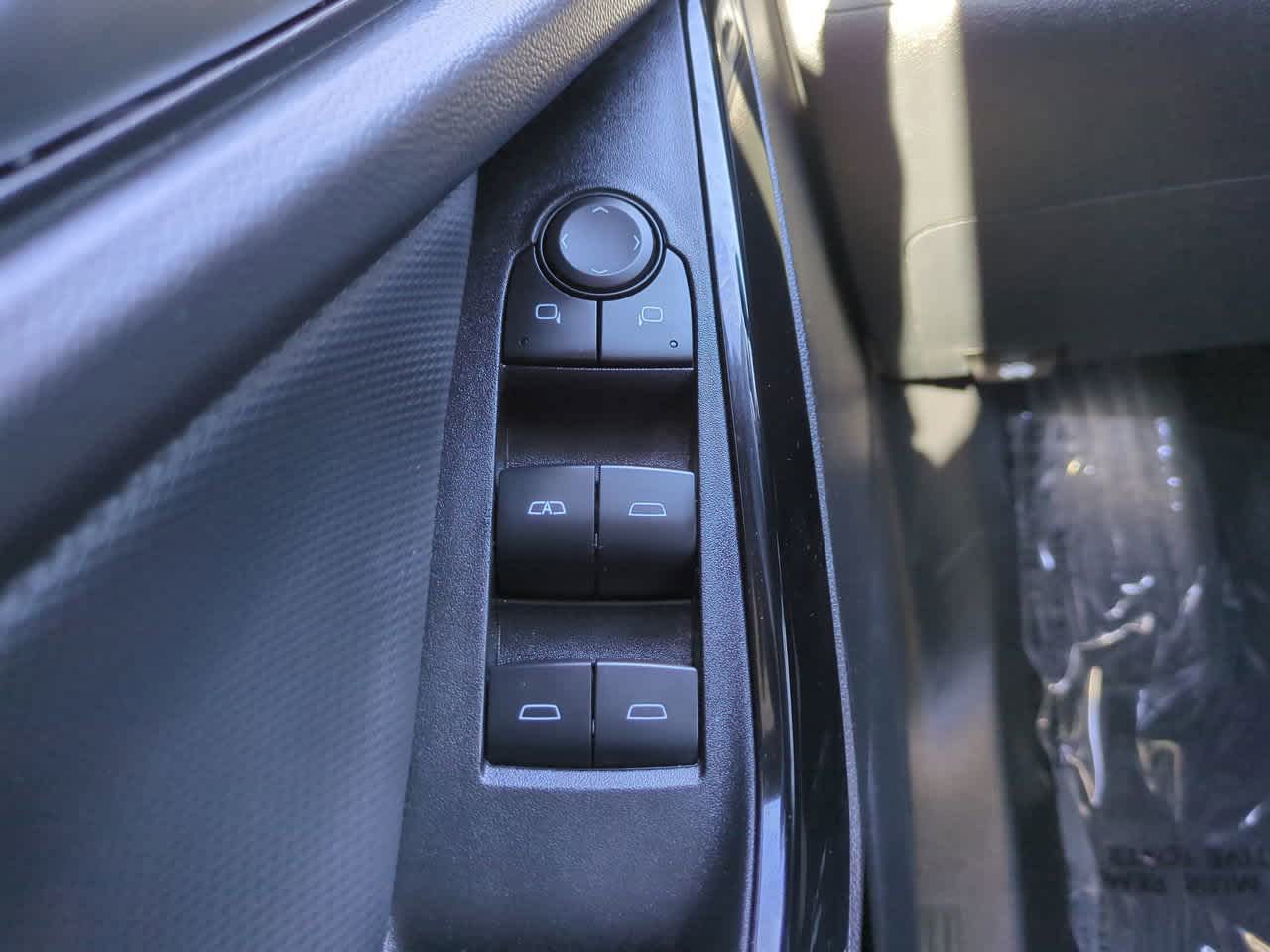 Thumbnail: 2025 Chevrolet Equinox - 23