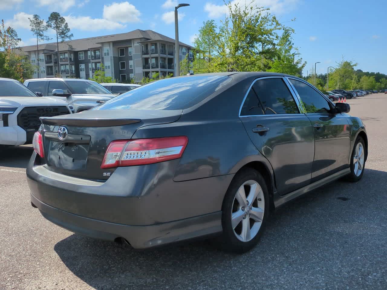 Thumbnail: 2010 Toyota Camry - 6