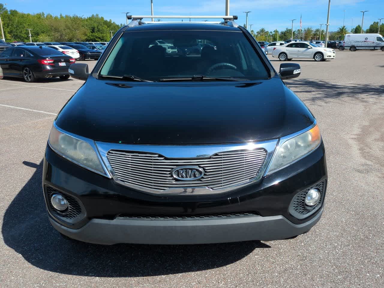 Thumbnail: 2011 Kia Sorento - 9