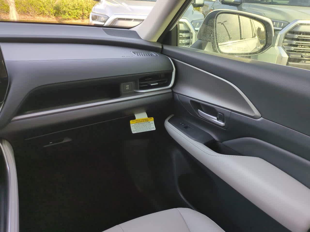 Thumbnail: 2026 Toyota Grand Highlander - 17