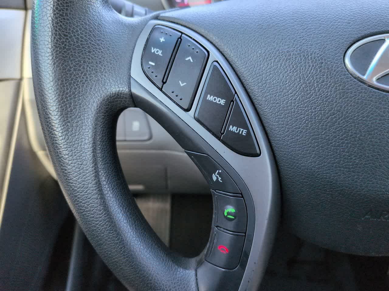 Thumbnail: 2014 Hyundai Elantra - 23