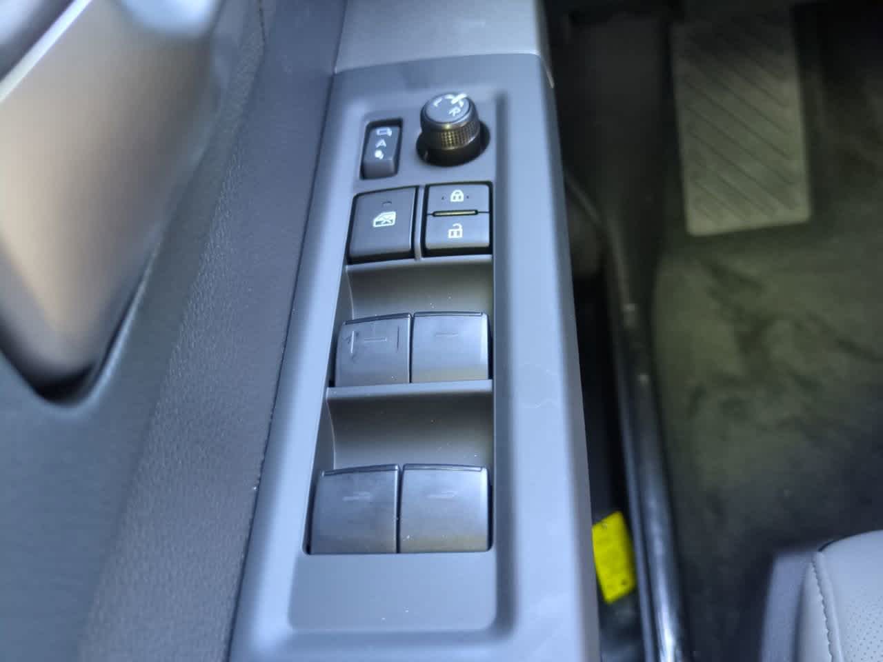 Thumbnail: 2026 Toyota Tundra - 22