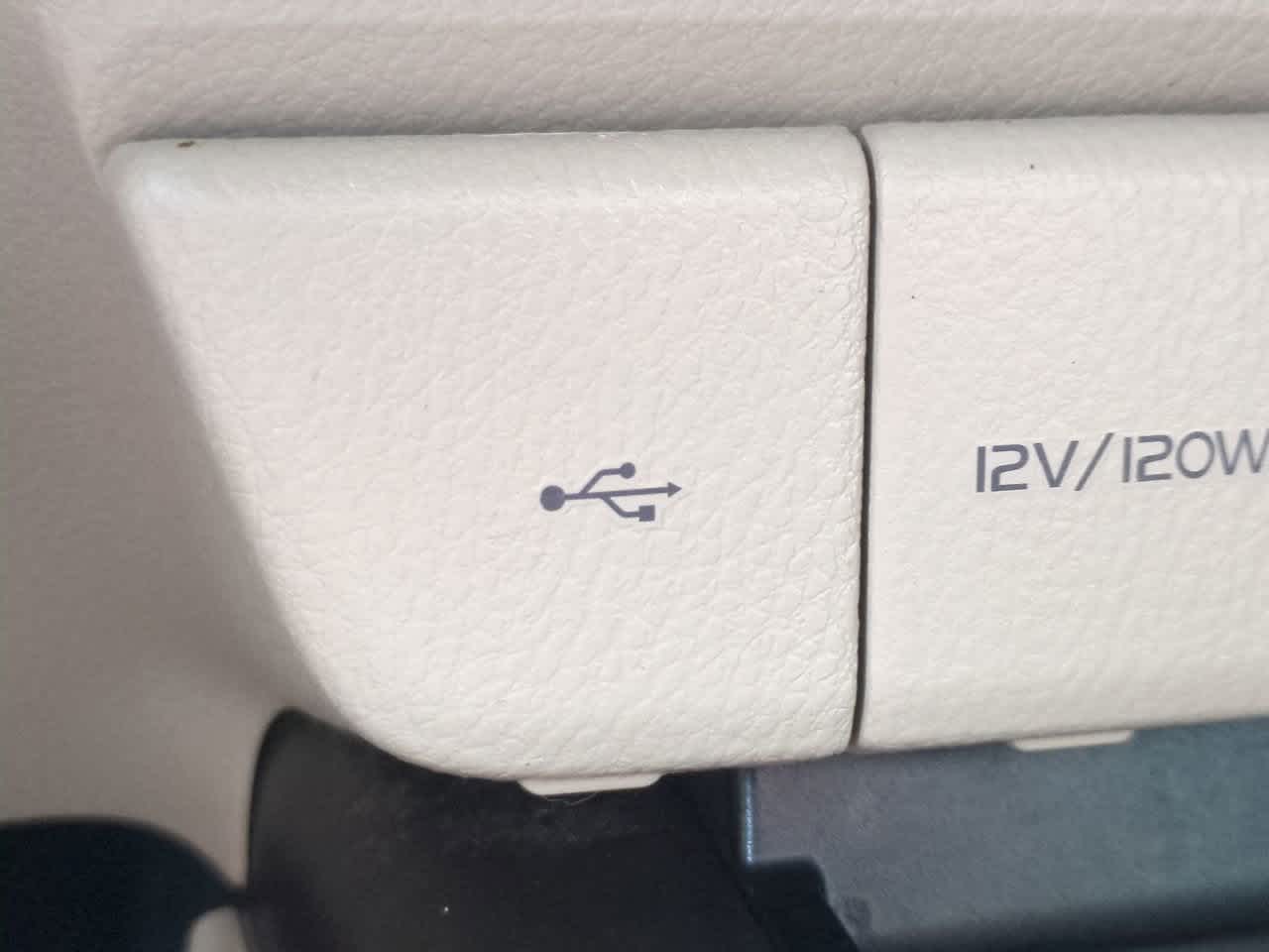 Thumbnail: 2022 Toyota Camry - 20