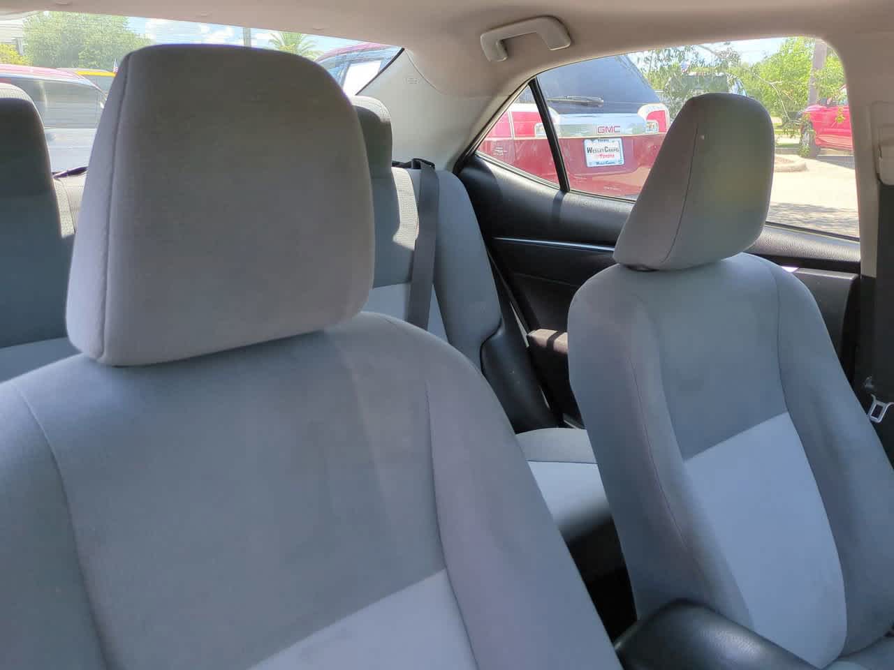 Thumbnail: 2014 Toyota Corolla - 7