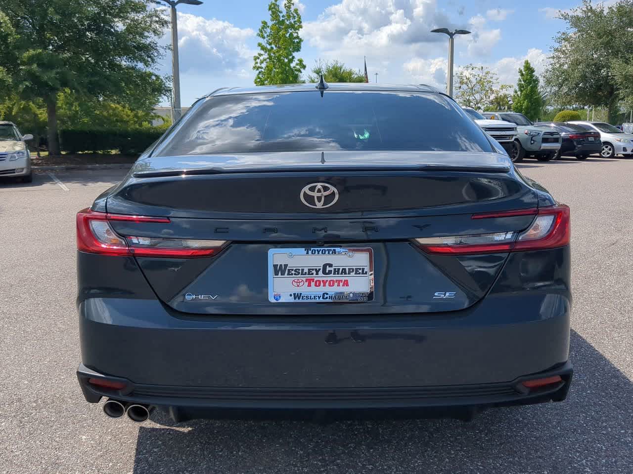 2025 Toyota Camry SE 5