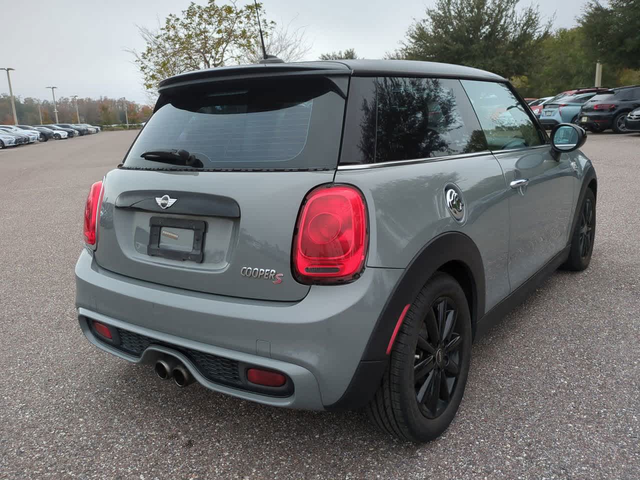 Thumbnail: 2015 MINI Cooper Hardtop - 6