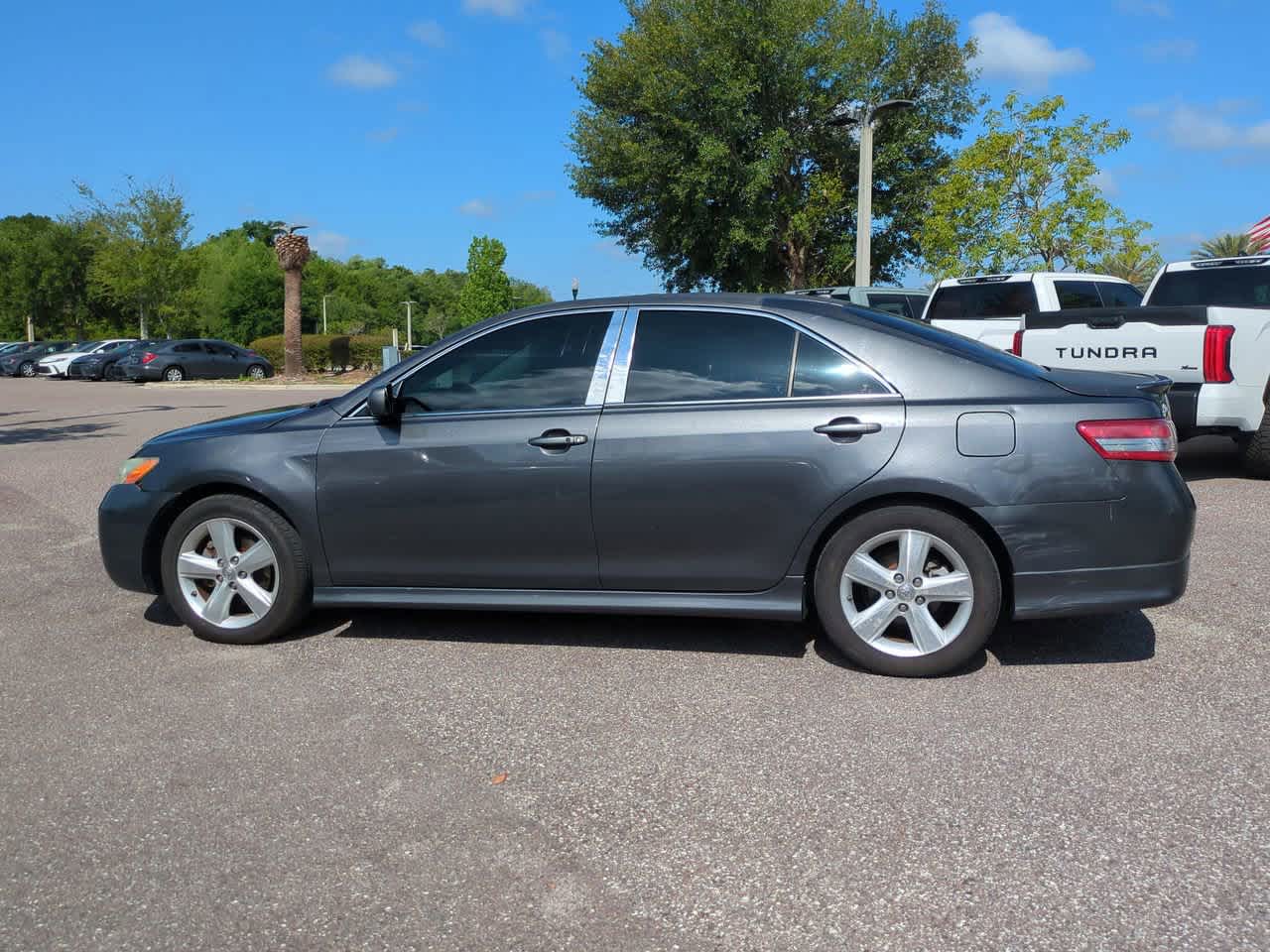 Thumbnail: 2010 Toyota Camry - 3