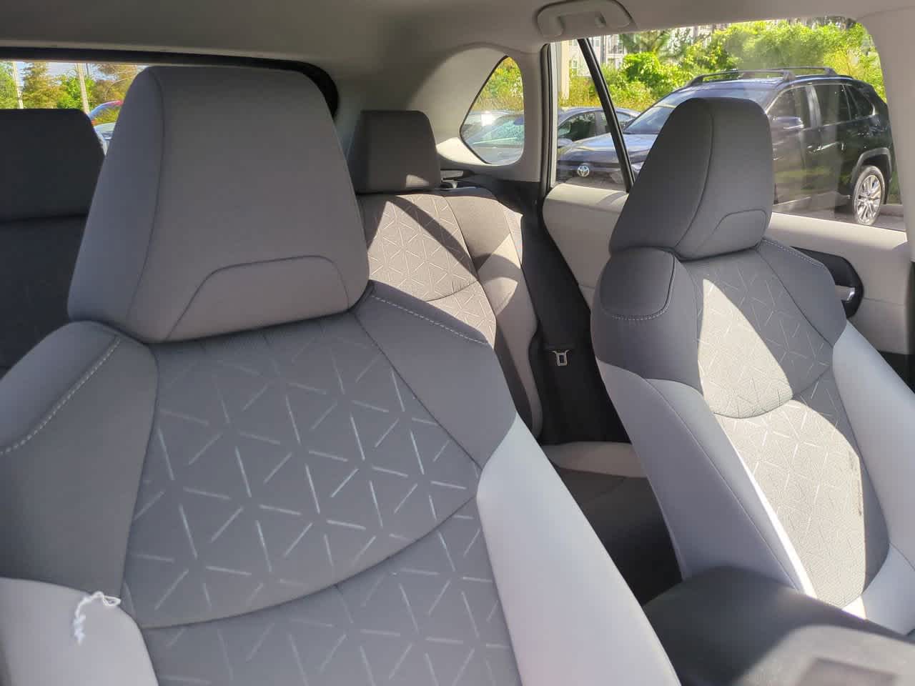 Thumbnail: 2025 Toyota RAV4 - 7