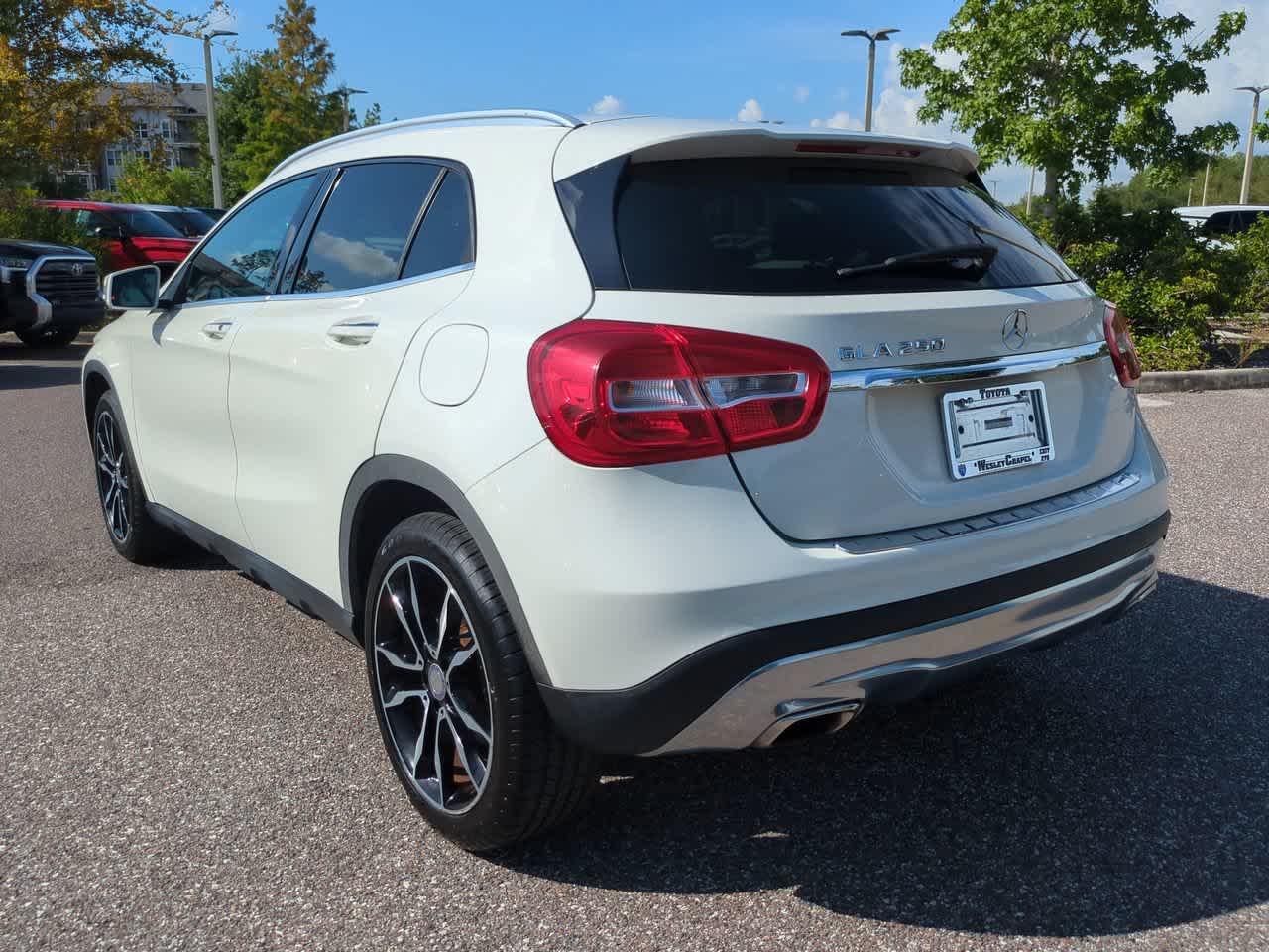 Thumbnail: 2016 Mercedes-Benz GLA - 4