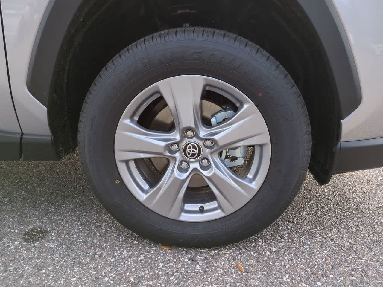 Thumbnail: 2025 Toyota RAV4 - 11