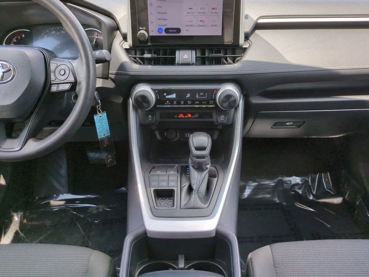 Thumbnail: 2024 Toyota RAV4 - 18