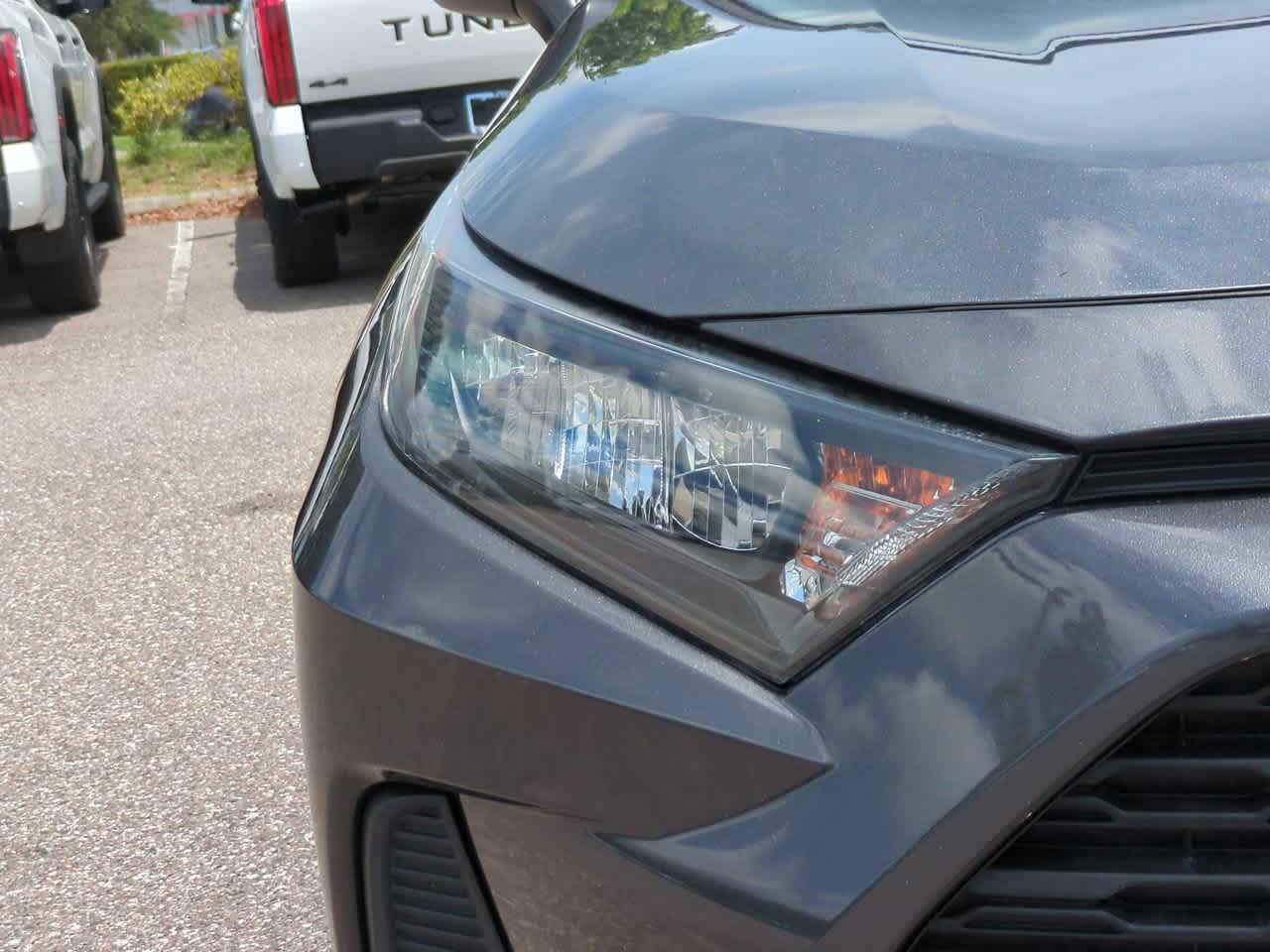 Thumbnail: 2021 Toyota RAV4 - 10