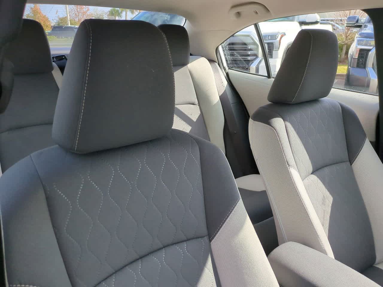 Thumbnail: 2025 Toyota Corolla - 7