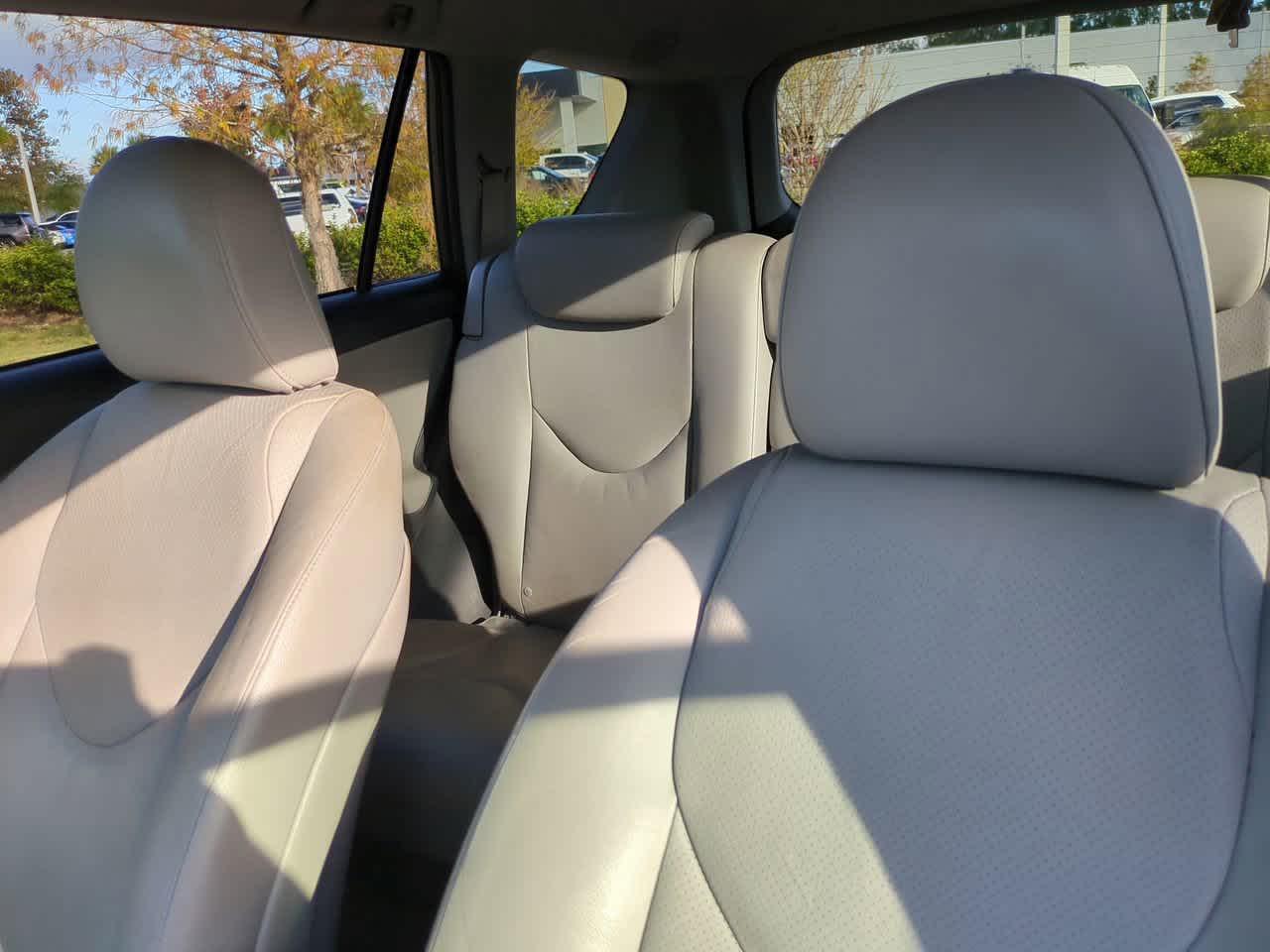 Thumbnail: 2009 Toyota RAV4 - 8