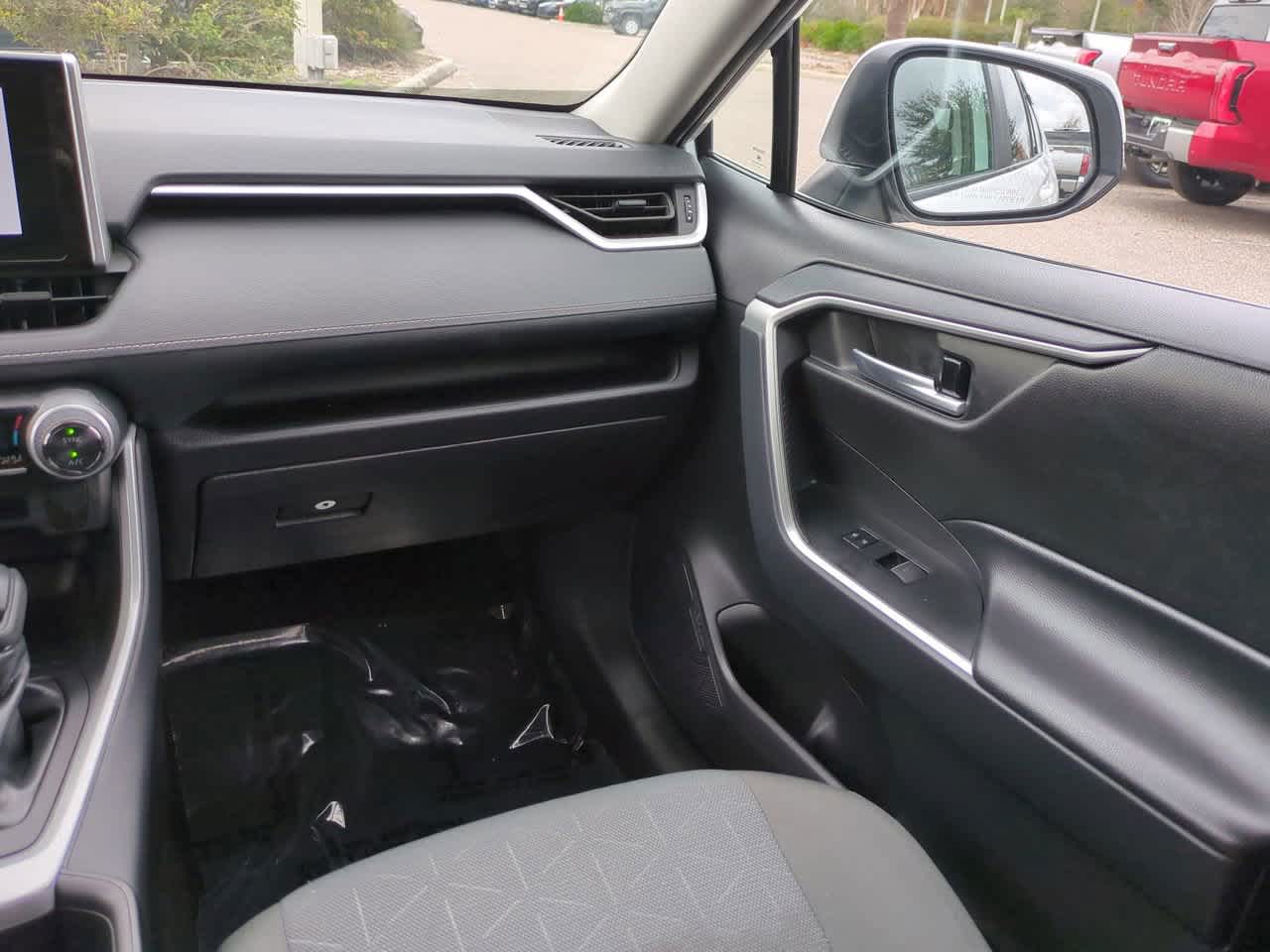 Thumbnail: 2025 Toyota RAV4 - 16