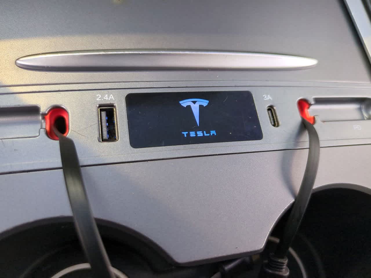 Thumbnail: 2022 Tesla Model 3 - 19