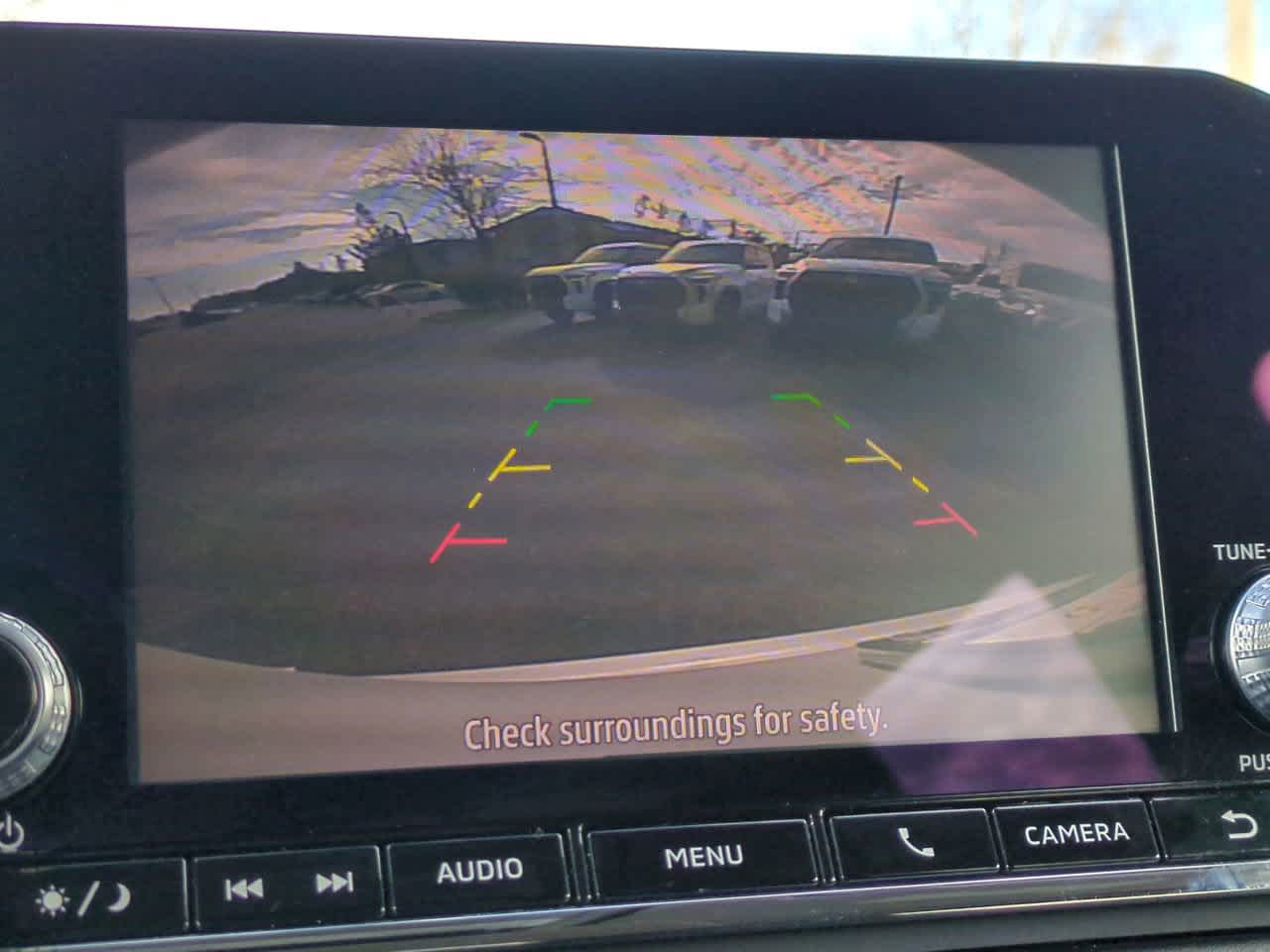 Thumbnail: 2022 Mitsubishi Outlander - 19